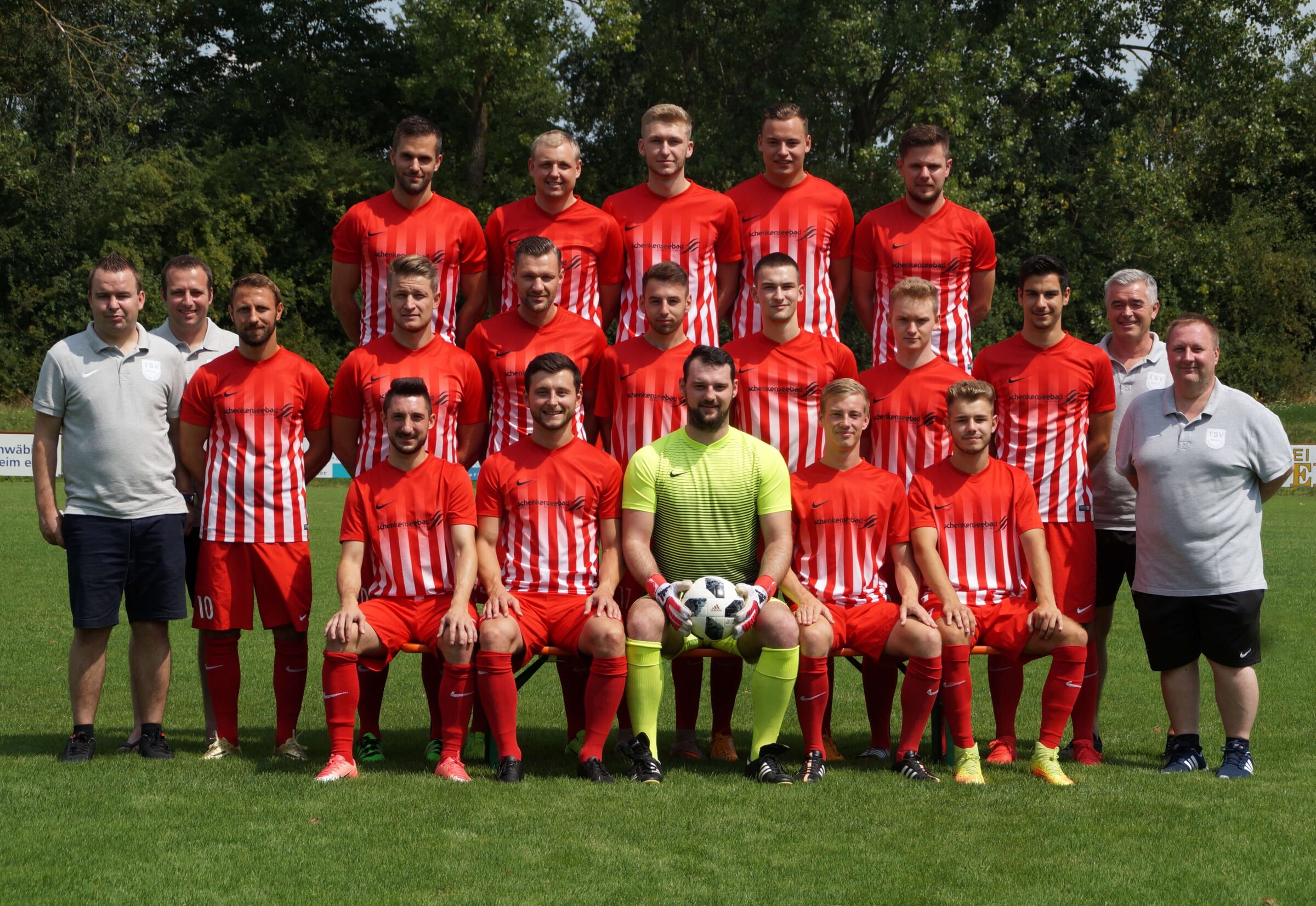 Mannschaftsfoto der 1. Mannschaft 2018/19